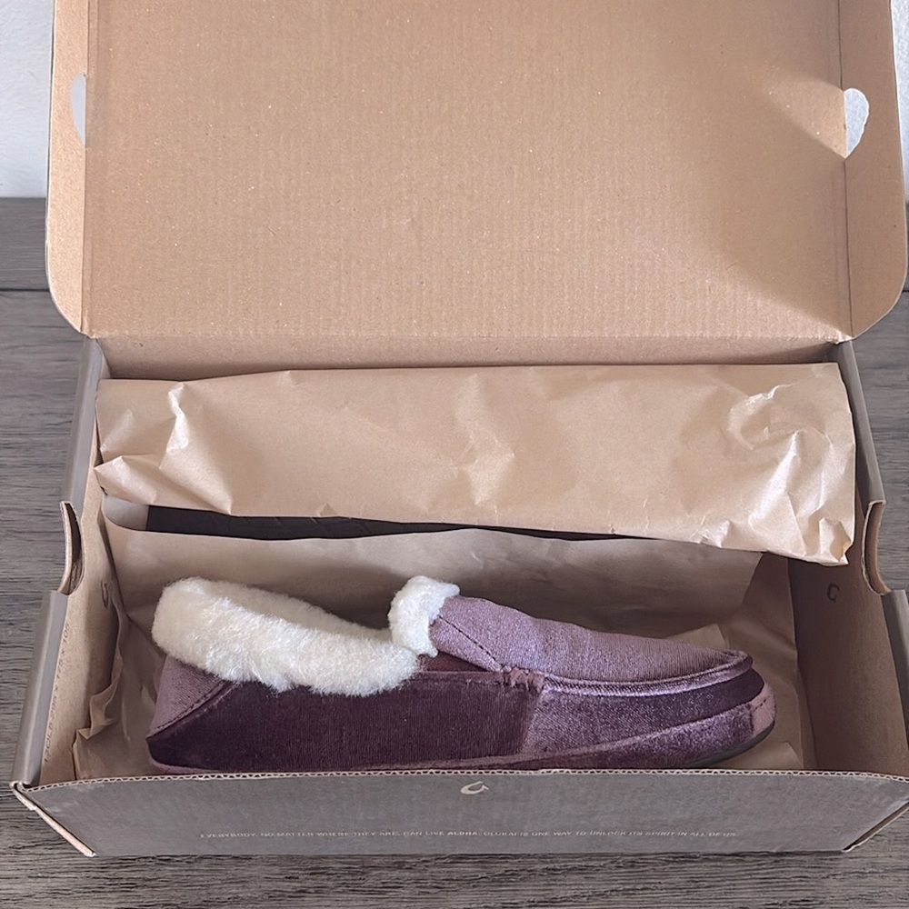 NIB [OluKai] Ku'una Lanui Indoor/Outdoor Velvet Slipper Red Ginger Women’s Sz 5 - Picture 6 of 14
